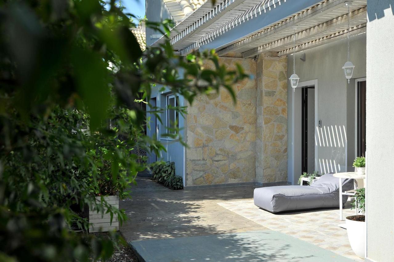 Alekos Luxury Suites Free 24H Transportation From - To Airport Ártemida Kültér fotó