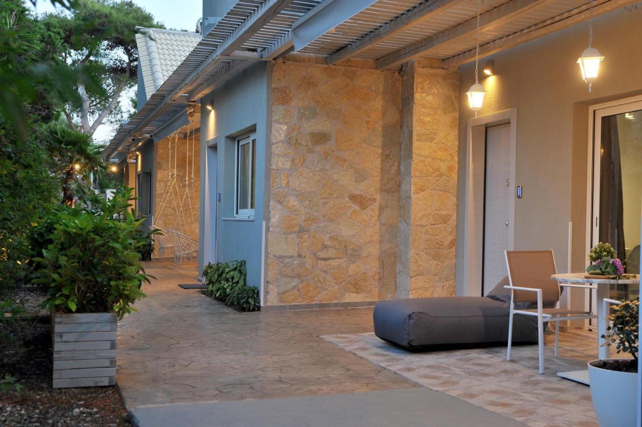 Alekos Luxury Suites Free 24H Transportation From - To Airport Ártemida Kültér fotó
