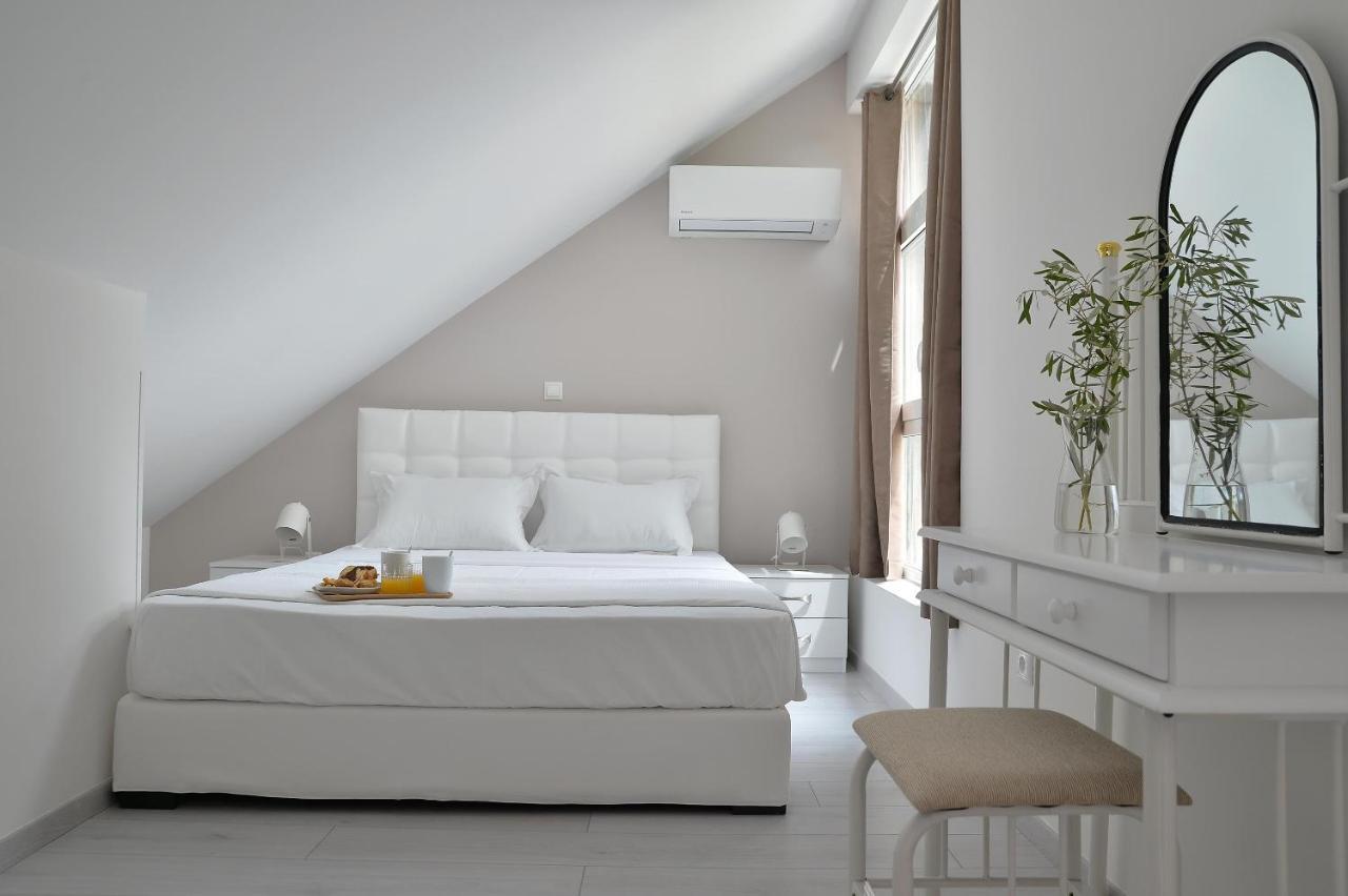 Alekos Luxury Suites Free 24H Transportation From - To Airport Ártemida Kültér fotó